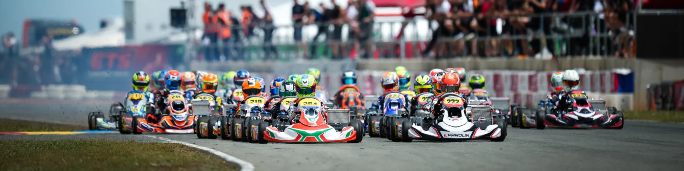 Tapis environnemental karting | SIXTEN